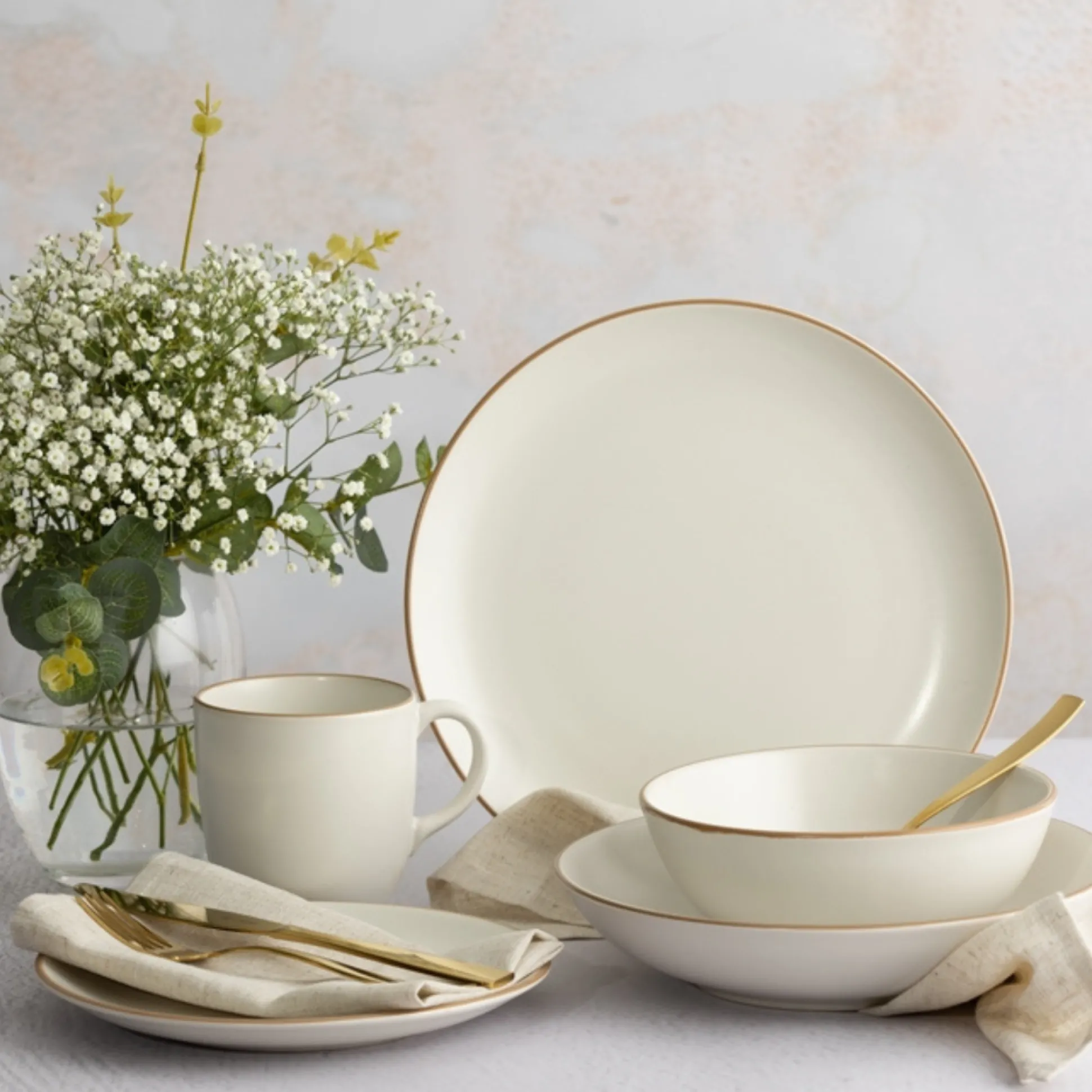 Classic Collection Set 4 Cream Side Plates